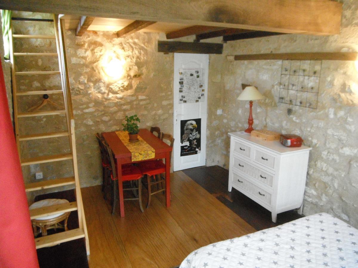 La Maison Rouge Chauvigny Luaran gambar